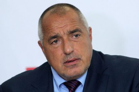 Бойко, пази се от близките! Предателите винаги са до нас и не прощават!
