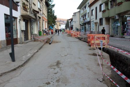 Стартира втори етап от ремонта на ул. ,,Иван Вазов“ в Тетевен – отсечката от края на централната част до пресечката с Централна Кооперативна Банка