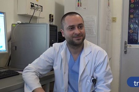 Младите лекари на Пловдив: Д-р Бурнусузов внедри метод, който открива лошите клетки при левкемия на деца ВИДЕО