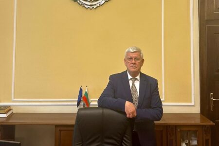 Министър Вътев ще посети Фестивала на виното в Орешак