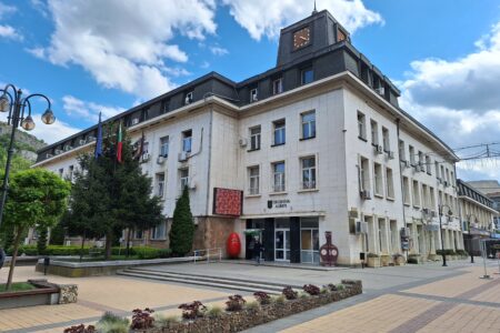 Кметът на Ловеч свиква на 2 май консултациите за сформиране на СИК